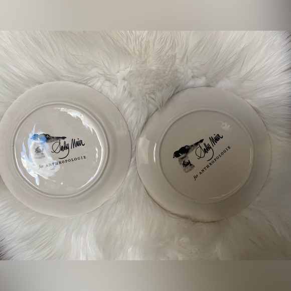 Anthropologie SALLY MUIR 8 5/8" Westie Plate Red Background Dog Plates X 2 - Picture 3 of 9